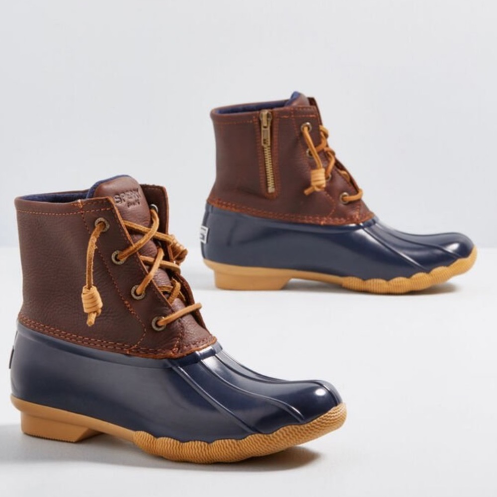 Women’s Sperry Duck boots navy